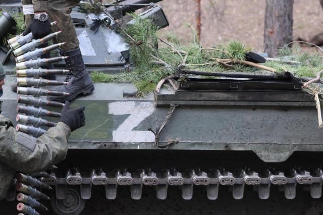 Russia, nel 2024 produzione armi 3,5 volte superiore alla Nato, prodotti 4,5mln proiettili di artiglieria contro 1.2mln, costo 4 volte inferiore: 860&nbsp;invece&nbsp;di&nbsp;3430&euro;