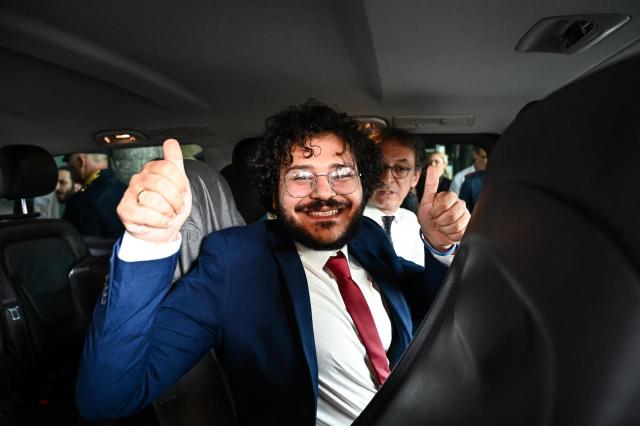 Patrick Zaki: &ldquo;Io in politica? Solo per i diritti umani&rdquo;; Le critiche sui social: "Non sa neanche l'italiano"