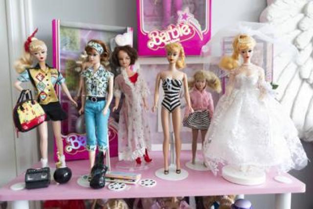 Prezzo Barbie in aumento a causa dei dazi di Trump, Mattel pronta a ridurre import dalla Cina agli Usa (attualmente del 20%) e a favorire produzione in India