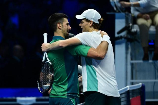 Atp Finals, finale Sinner-Djokovic, l'azzurro sfida il serbo battuto pochi giorni fa nella fase a gironi: orario, dove vederla
