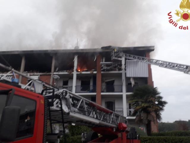 Torino, crolla una palazzina a Pinerolo: ci sono vittime