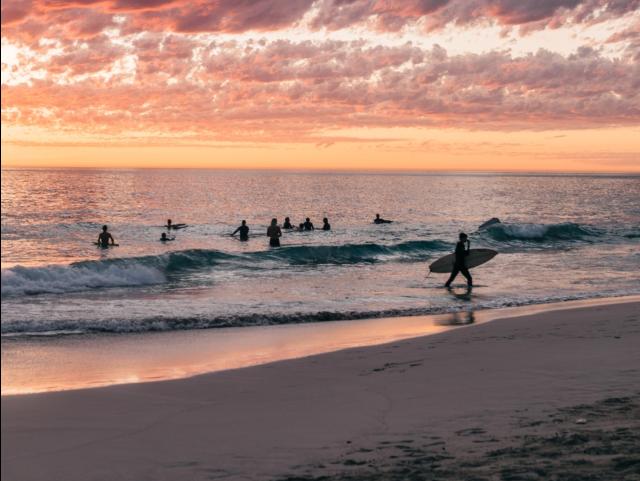 termini-bimbo-4-anni-annega-grida-in-spiaggia