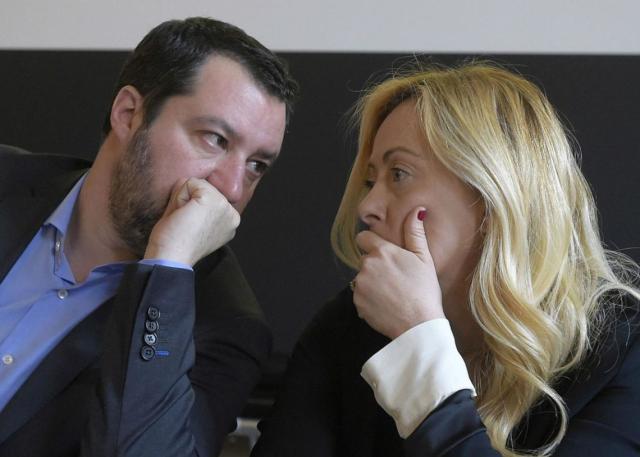 Elezioni comunali 2022, centrodestra al primo posto: &egrave; finita l'era della sinistra?