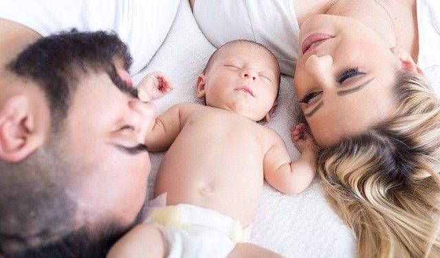 Fase 3, Taranto: bonus 300 euro per ogni nato o adottato nel 2020. Si chiama 'Benvenuti in citt&agrave;'