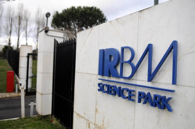 Vaccini Covid 19: attacchi hacker alla Irbm. I Pm di Roma avviano un'indagine