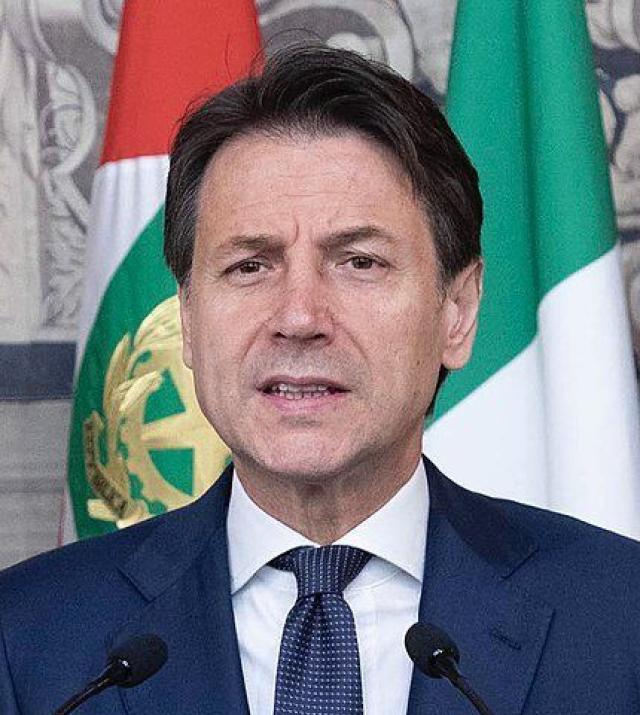 Conte nell'informativa alle Camere: '&Egrave; ora di riavviare il motore economico del Paese'