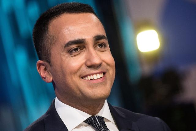 Onu, Di Maio in pole come coordinatore speciale per pace in Medio Oriente: ruolo da &euro;430mila annui, oltre ai &euro;200mila come rappresentante Ue in Golfo
