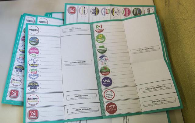 Elezioni, voto all&rsquo;estero: a Barcellona le elezioni politiche diventano &ldquo;referendum abrogativo&rdquo;