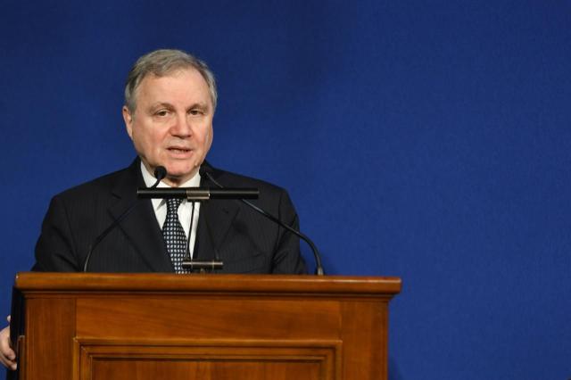 Banca d'Italia, Visco: "Da ritrovata fiducia nella qualit&agrave; delle politiche un nuovo calo dello spread"