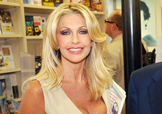 Paola Ferrari: "Lascio la Rai, mi dicono che sono vecchia". Poi la bomba velenosa su Diletta Leotta