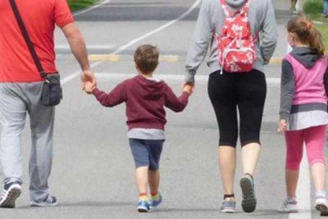 Assegno unico figli 2021: via alle domande dal 1 luglio. Inps spiega come richiederlo