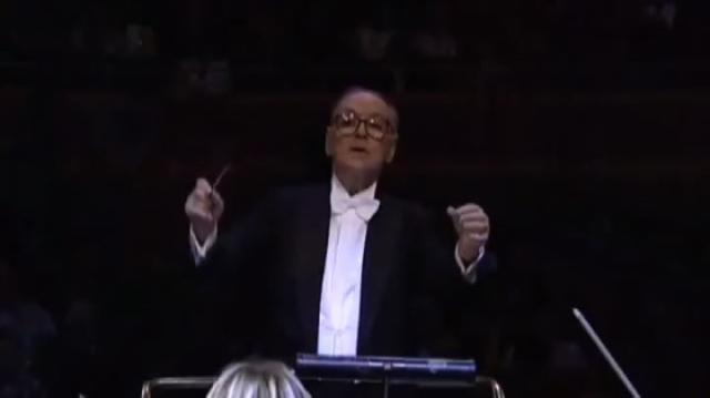 Addio a Ennio Morricone autore di colonne sonore indimenticabili