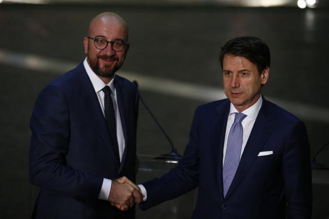 Vertice Ue ristretto a 7 al via. Compromesso di Michel: tagli ai sussidi da 500 a 450