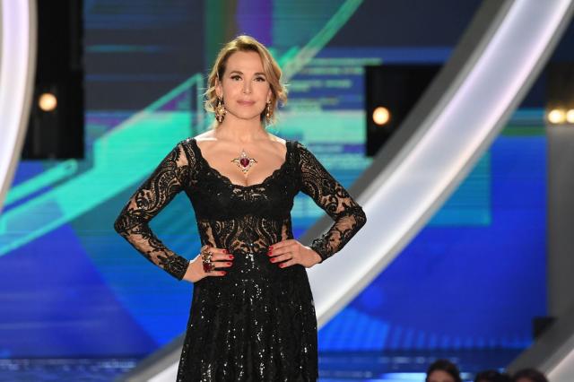 Petizione contro Barbara D'Urso, raccolte 400mila firme per cancellare i suoi programmi: 'Offende l&rsquo;intelligenza di tutti gli Italiani'