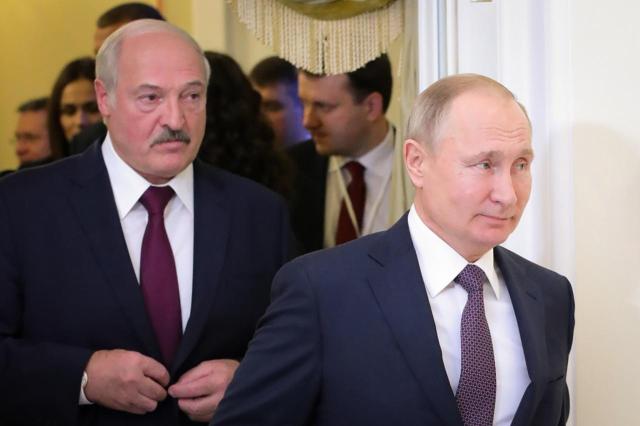 Vertice Putin-Lukashenko, i due leader: "Uniti contro isolamento occidentale"