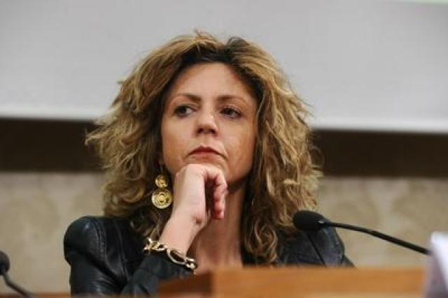 Governo, dissidenti M5S: "La Consultazione su Rosseau &egrave; da rifare con un quesito onesto"