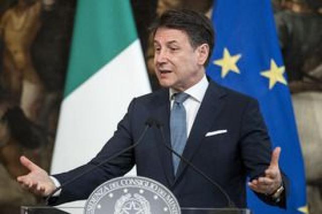 Elezioni politiche 2022, parlamentarie M5s il 16 agosto: il regolamento