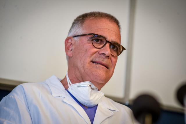 Berlusconi, Zangrillo: 'Fase delicata, ma ribadisco cauto ottimismo. Paziente tranquillo'