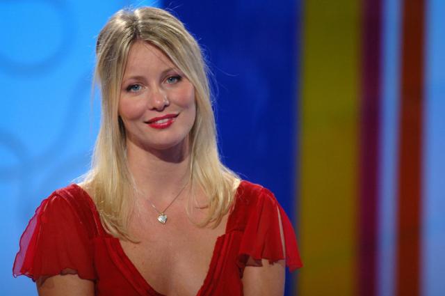 Grande Fratello Vip5,  Flavia Vento lascia il programma: 'Sono a casa, ora denuncio'