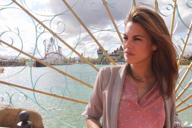 Bianca Guaccero sfoggia un fisico mozzafiato su Instagram: lo scatto in bikini fa il giro del web. FOTO