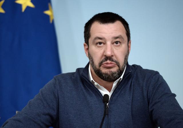 Sondaggi politici, clamorosa caduta della Lega di Salvini: mai cos&igrave; gi&ugrave; da anni