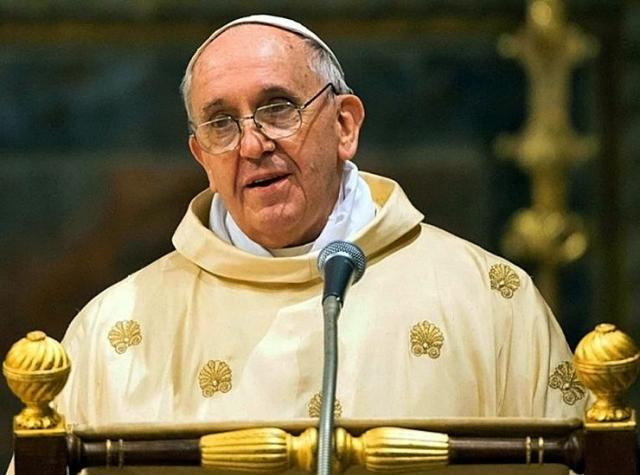 Guerra in Ucraina, il Vaticano si scusa per le accuse di papa Francesco sulla crudelt&agrave; russa