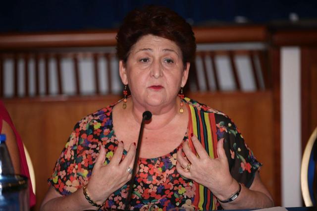 Governo, Bellanova (Iv) lancia l'ultimatum: 'Risposte su Recovery e programma o dimissioni'