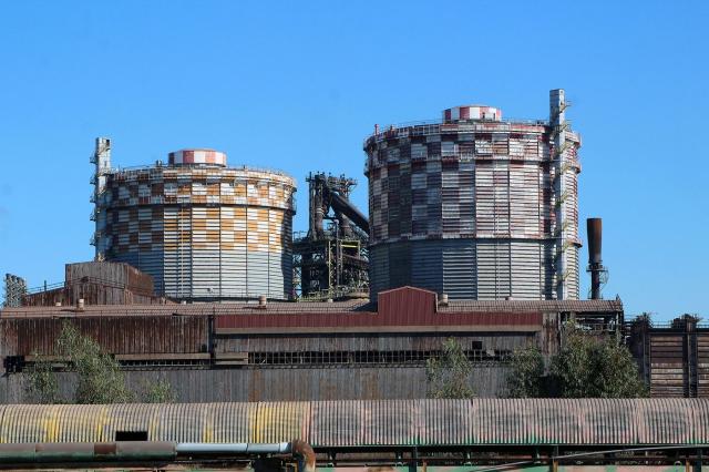 Ricorso Ilva Taranto, il giudice: "Chiudere l'area a caldo entro il 14 aprile"
