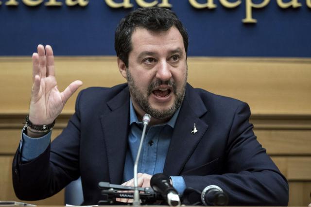 Crisi di governo, bomba della Lega: 'Alcuni senatori M5S verranno da noi'