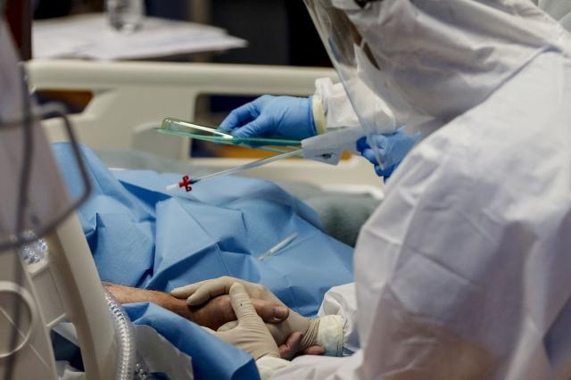 Coronavirus, Cts: 'Situazione critica, possibile nuovo lockdown'