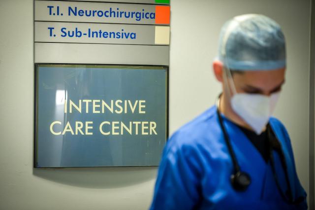 Covid Italia, Bassetti: 'Cts inadeguato, chi li ha scelti?'