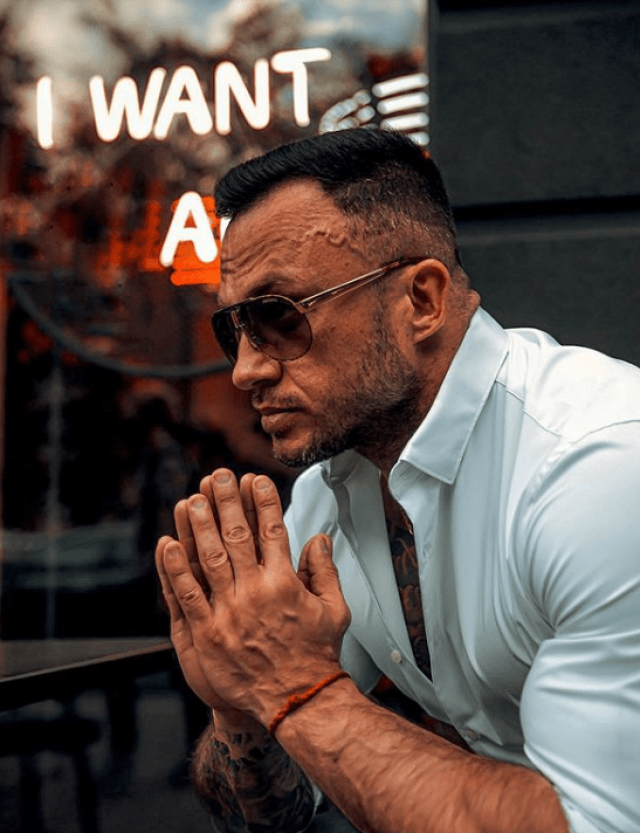 Letalit&agrave; del Covid-19 ed immunodepressione emozionale post separazione: il decesso dell'influencer  ucraino Dimitriy Stuzhuk di 33 anni con il cuore a pezzi per la separazione dai figli