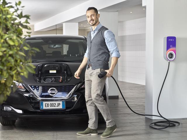 Enel X lancia Juicebox, la nuova stazione di ricarica privata