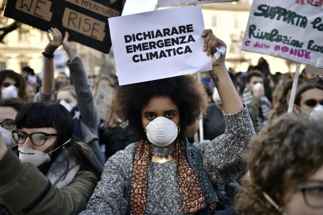Sciopero per il clima 9 ottobre 2020: in piazza con bici e scope