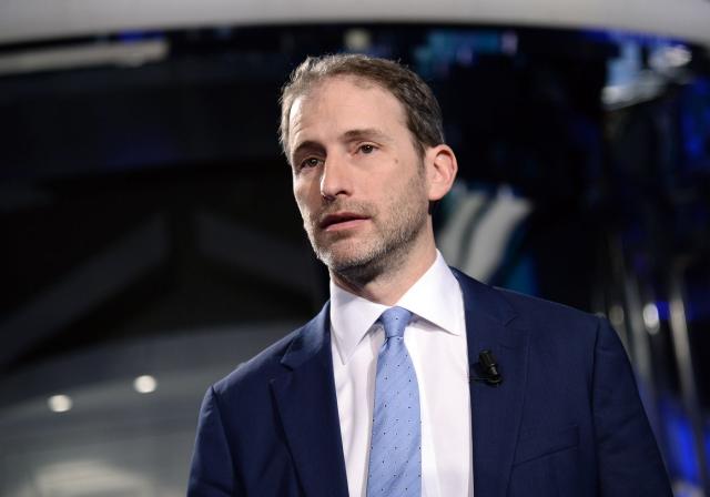 M5S, Davide Casaleggio minaccia: Rousseau pronto al divorzio