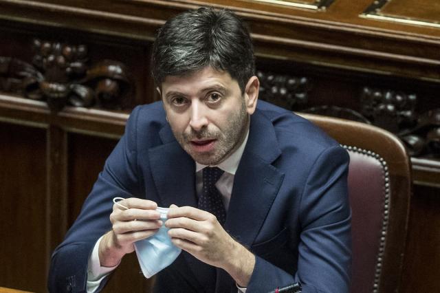 Coronavirus, Speranza: 'In Italia numeri diversi da altri Paesi'. Ma la situazione in Europa &egrave; grave