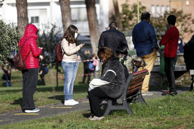 Coronavirus, Guerra: 'Immunit&agrave; di gregge? Scordatevela, 90% ancora suscettibile'