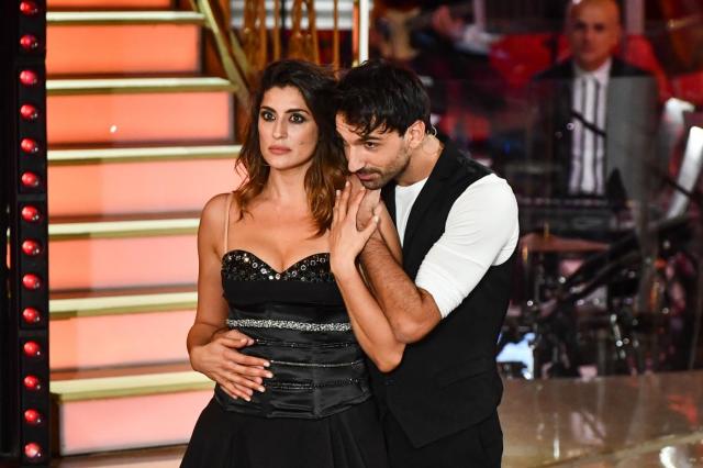 Ballando con le Stelle, votazioni: Isoardi e Todaro si ritirano...DIRETTA