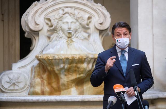 Coprifuoco, l'ennesimo fallimento dello Stato nella gestione dell'epidemia