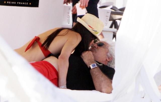 Rivelazione shock al Grande Fratello Vip 5:  Elisabetta Gregoraci confessa la sua folle gelosia nei confronti dell'ex Flavio Briatore