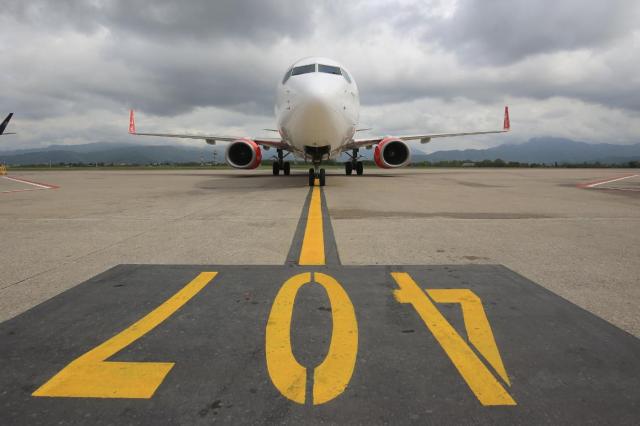 Ryanair riduce i voli invernali del 40% e chiude 3 basi: ecco quando