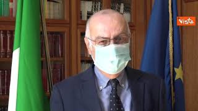 Covid Italia, Rezza: 'Rt in lieve aumento'