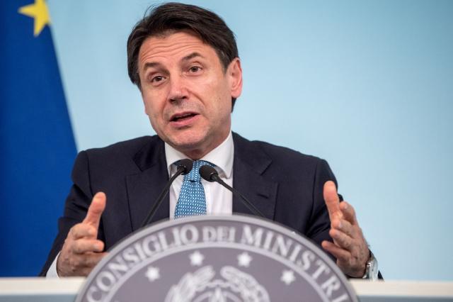 SONDAGGI CLAMOROSI, batosta indimenticabile per Giuseppe Conte. Giorgia Meloni vola e supera: ribaltone incredibile. Il Governo crolla