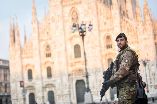 Dpcm, circolare Viminale: possibile chiusura piazze prima delle 21