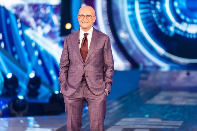 Grande Fratello Vip 5, anticipazioni stasera 23 novembre: NUOVI INGRESSI, SCONTRI E BUSTA ROSSA