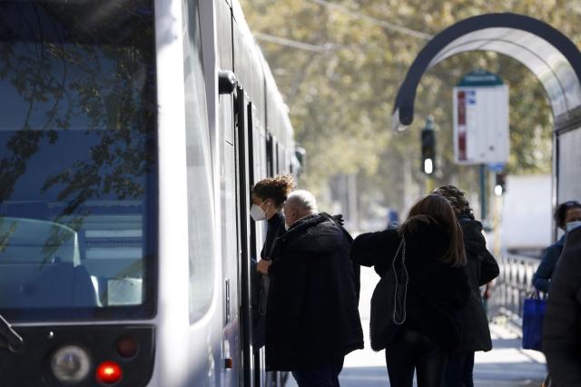 Zona rossa e arancione, altre Regioni verso la stretta: ecco quali sono