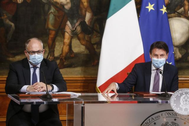 Decreto ristori, aiuti non bastano: governo valuta nuovo deficit 2020