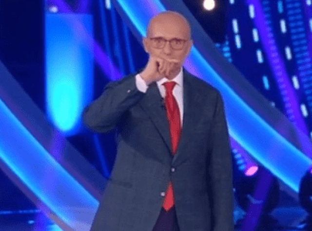 Grande Fratello Vip, 'TELEVOTO TRUCCATO': &egrave; scandalo. Signorini travolto, stasera...GF VIP NEWS