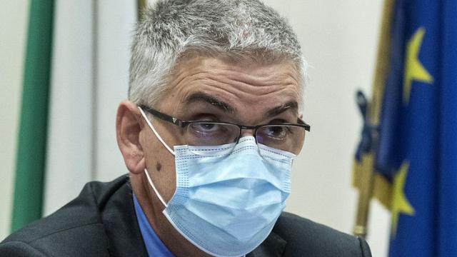 Covid Italia, Brusaferro: 'Decrescita rallenta'