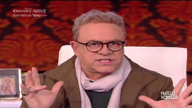 Crozza, Spirl&igrave;: "Gino Strada, da noi non c'&egrave; la guerra. Costruiamo gli ospedali gi&agrave; bombardati per tradizione!"